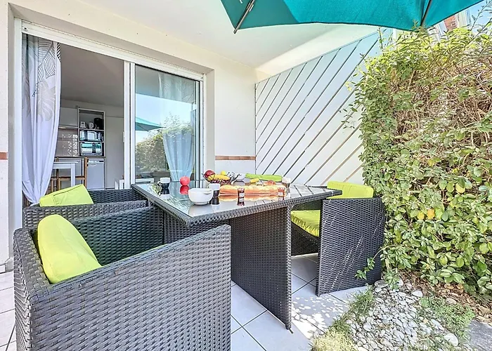 Appartement L'oree Du Golf-3 By Interhome Pornic